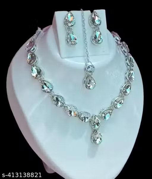 TN-NECKLESS AD SILVER EARRING SET