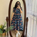 New Design Women Half Sleeves Printed Middy Gown