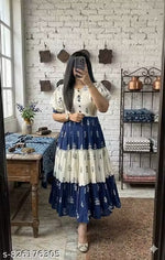 Women Blue & White Printed Tiered Kurti Dress